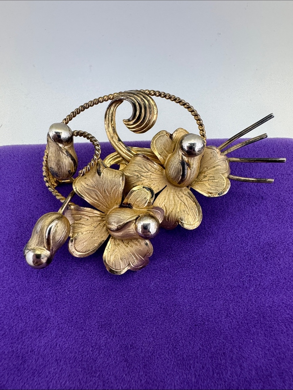 💛 Vintage Bond Boyd Vermeil Floral Rope Twist Brooch